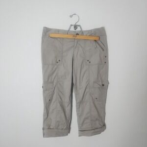 Apt. 9 Cargo Capris Womens 6 Khaki Utility Gorpcore Y2K